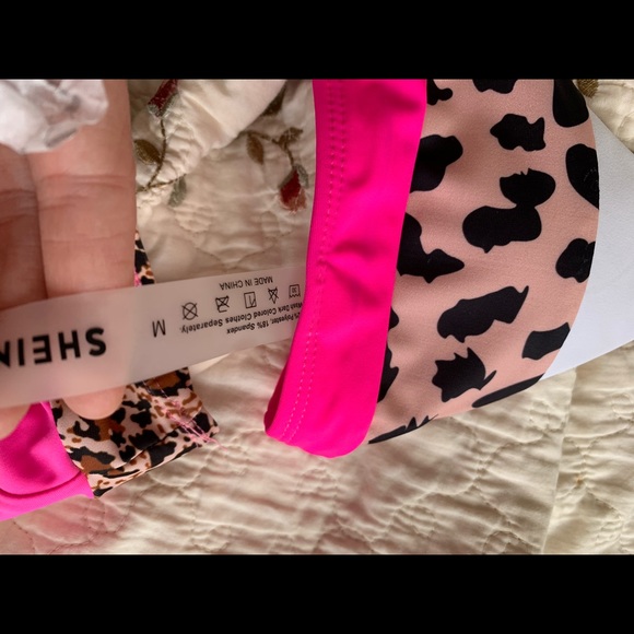 Shein bikini top - Picture 2 of 2